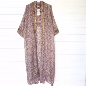 Kimono Uma återvunnen sari Nr 160