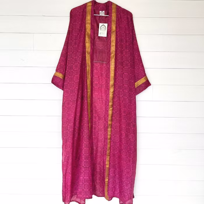 Kimono Uma återvunnen sari Nr 163