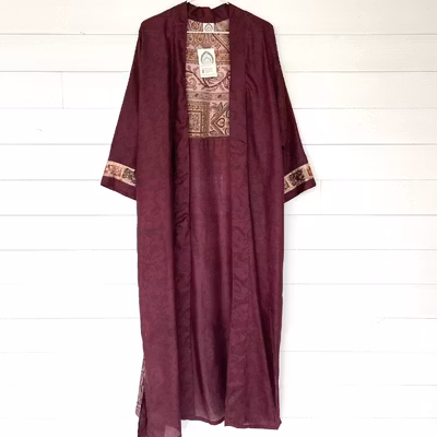 Kimono Uma återvunnen sari Nr 166