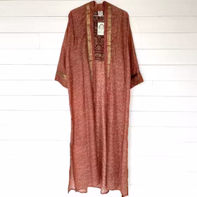 Kimono Uma återvunnen sari Nr 168