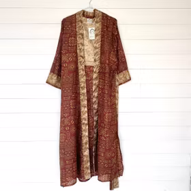 Kimono Uma återvunnen sari Nr 176