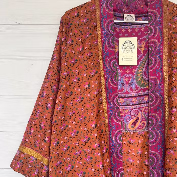 Kimono Uma återvunnen sari Nr 181