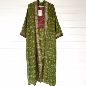 Kimono Uma återvunnen sari Nr 184