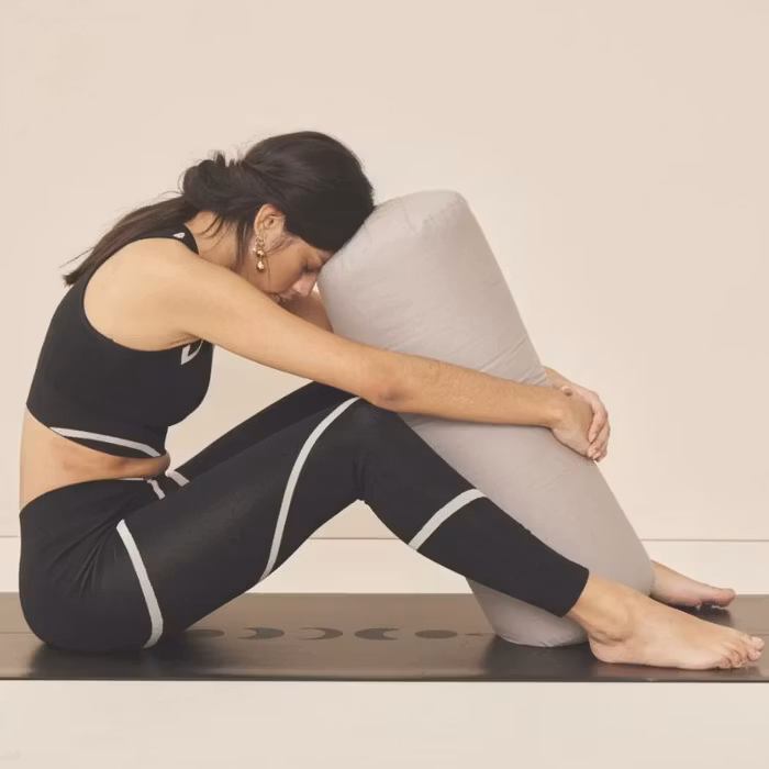 Yogabolster ekologiskt Light grey - Moonchild Yogawear