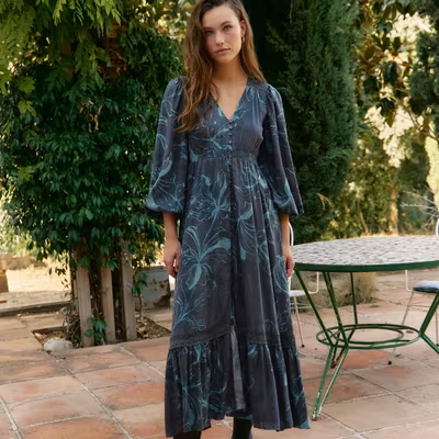 Klänning Midnight Lilly Print Long Sleeve Carmen Maxi - Jaase