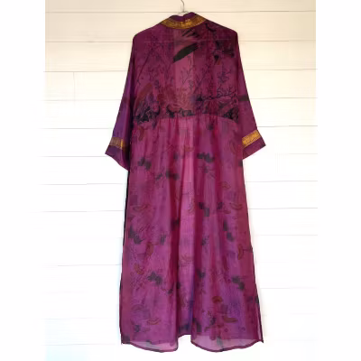 Kimono Uma återvunnen sari Nr 199 - Withegerqvist Kimono Uma återvunnen sari Nr 199 - Withegerqvist