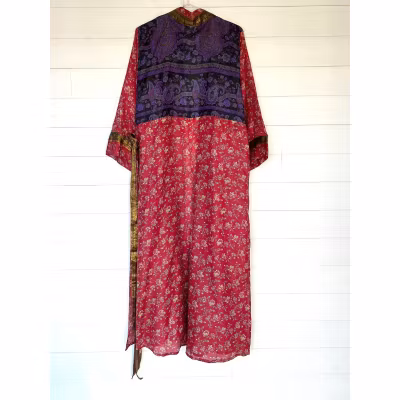 Kimono Uma återvunnen sari Nr 201 - Withegerqvist Kimono Uma återvunnen sari Nr 201 - Withegerqvist