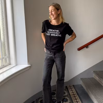 T-shirt "Breathe Seriously Just Breathe" Black - Soul Factory