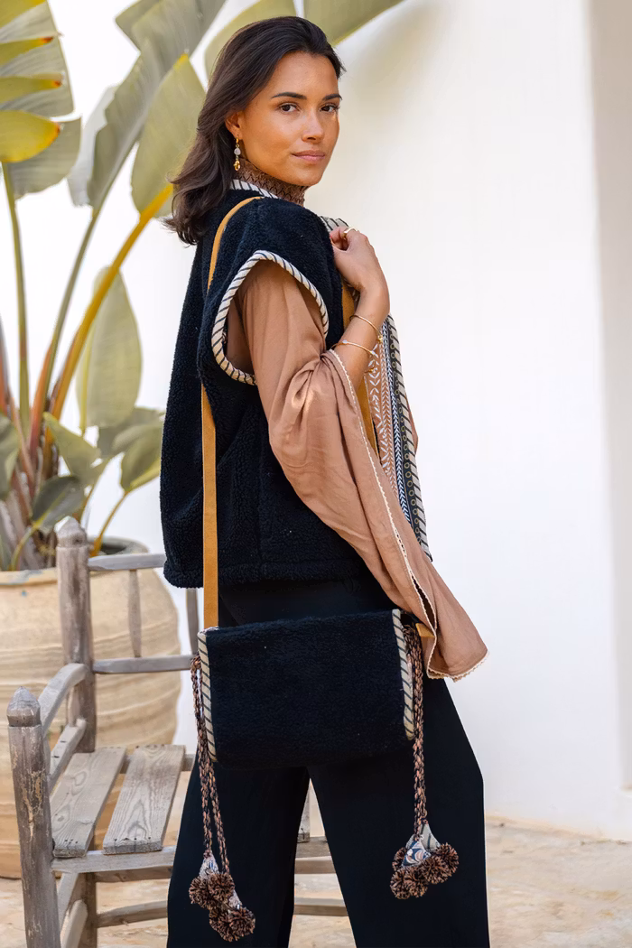 Väst Osito Nómada Gilet Black - Ibzmode