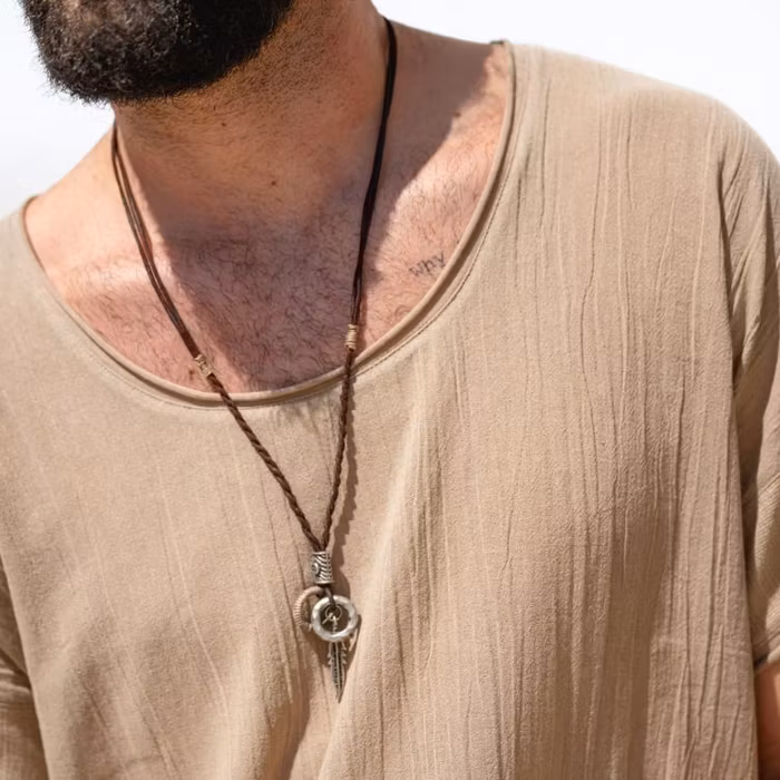 Halsband Feather Feras Brown - Ibzmode
