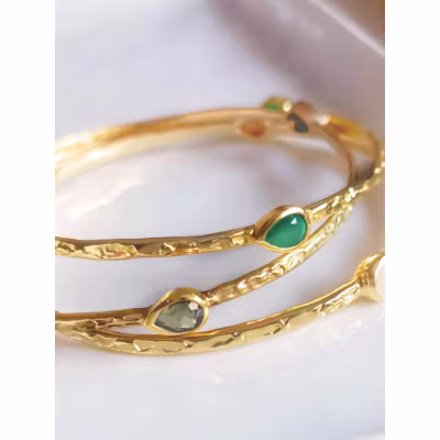 Armband Simi med 3 ädelstenar av Rainbow Moonstone - Azuni Armband Simi med 3 ädelstenar av Rainbow Moonstone - Azuni