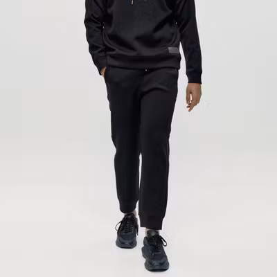 Joggingbyxor Lomond Lite Black - Born Living Yoga