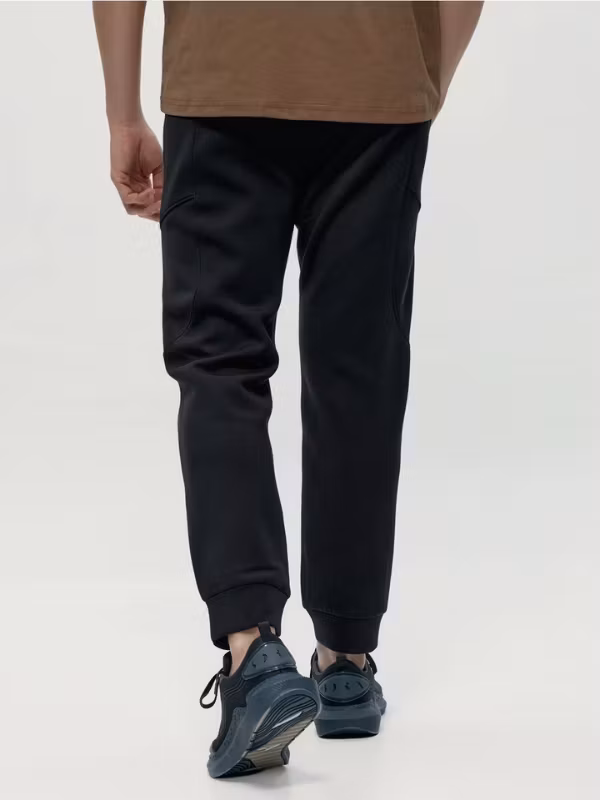 Joggingbyxor Lomond Lite Black - Born Living Yoga