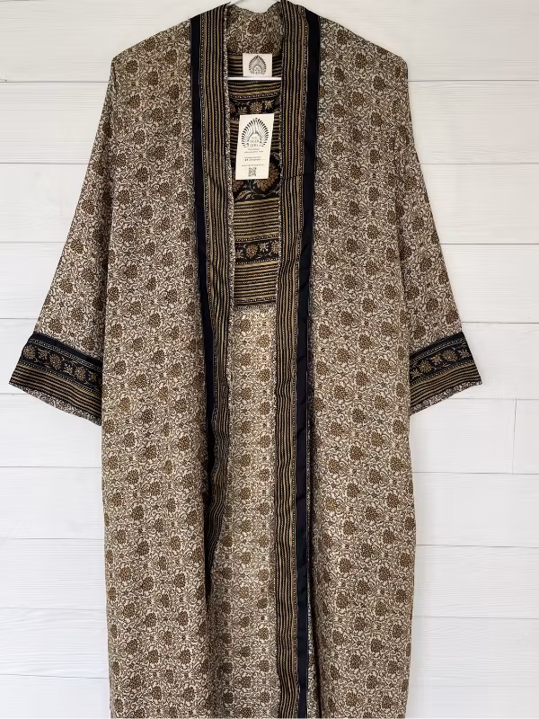 Kimono Uma återvunnen sari Nr 231 - Withegerqvist