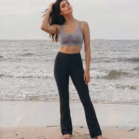 Yogaleggings Flares ''Black'' - Soul Factory