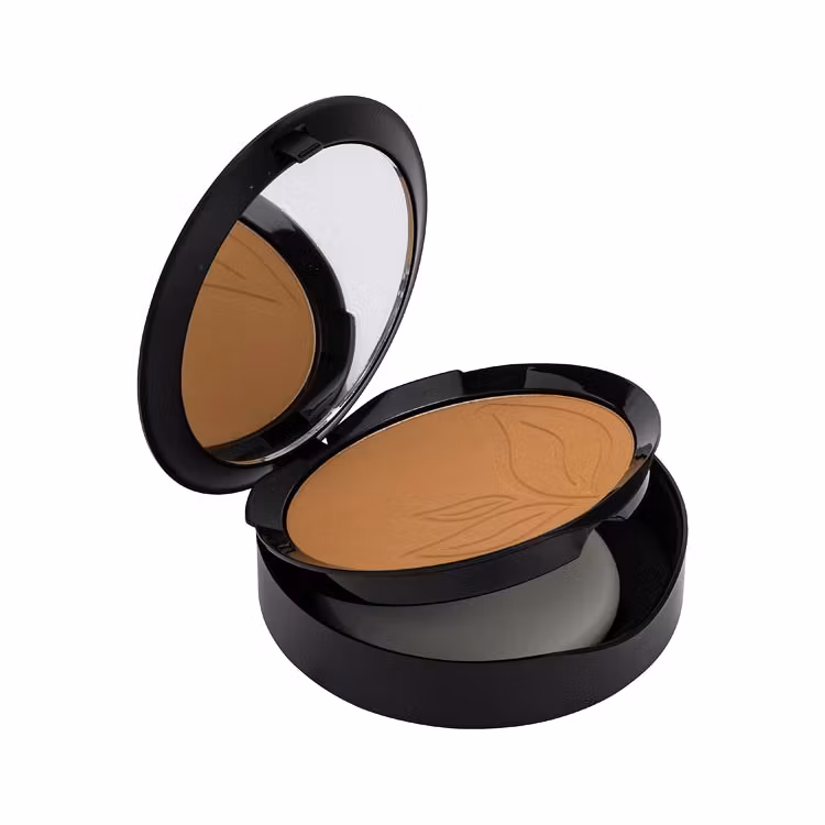 Compact Foundation 06