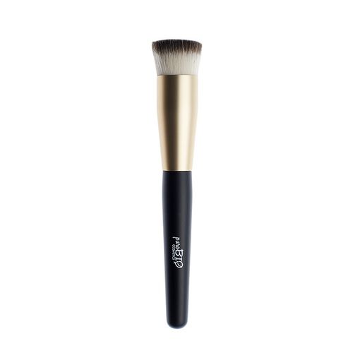 Brush 03 Foundation