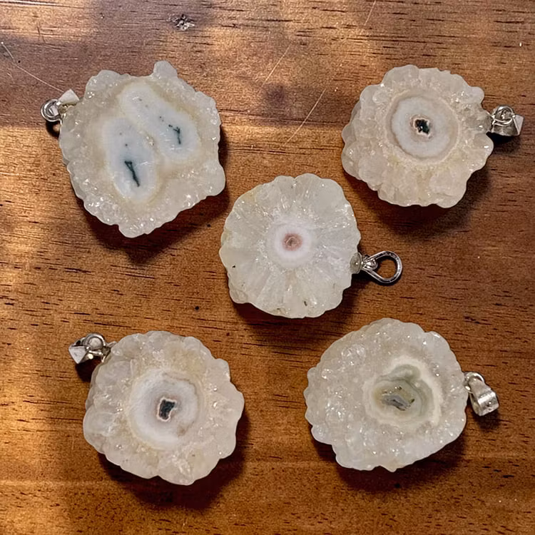 Agat "Blomma" Hängsmycke (925 Silver)