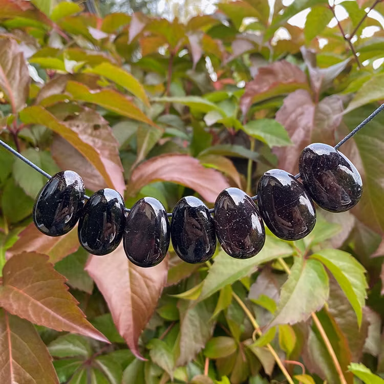 Granat Hängsmycke (Droppe)