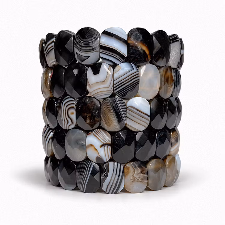 Agat Svart "Rundade Fasetterade Plattor" Armband