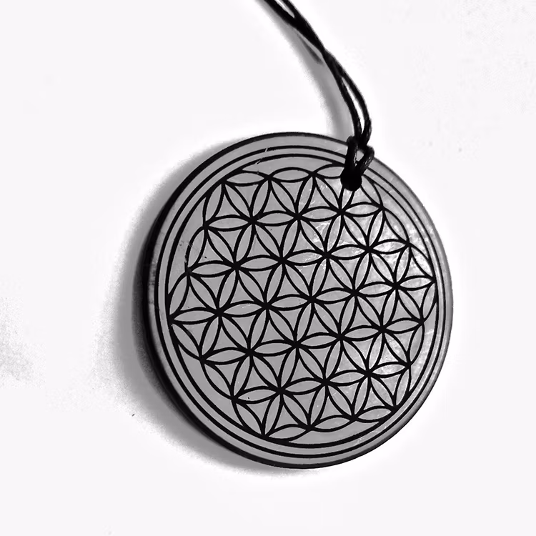 Shungit Amulett Flower of Life 3cm