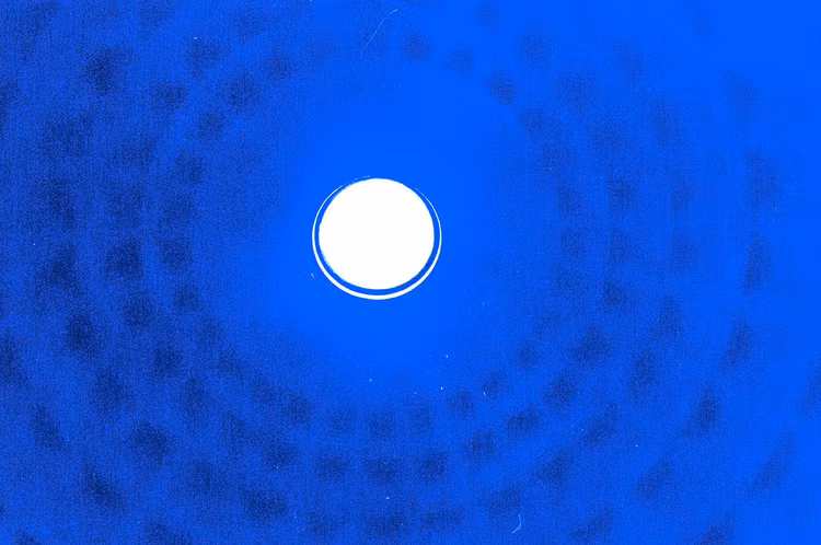 ”feeling of blue” black frame
