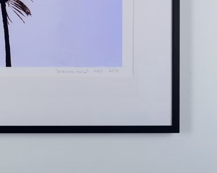 ”suburra palm” black frame