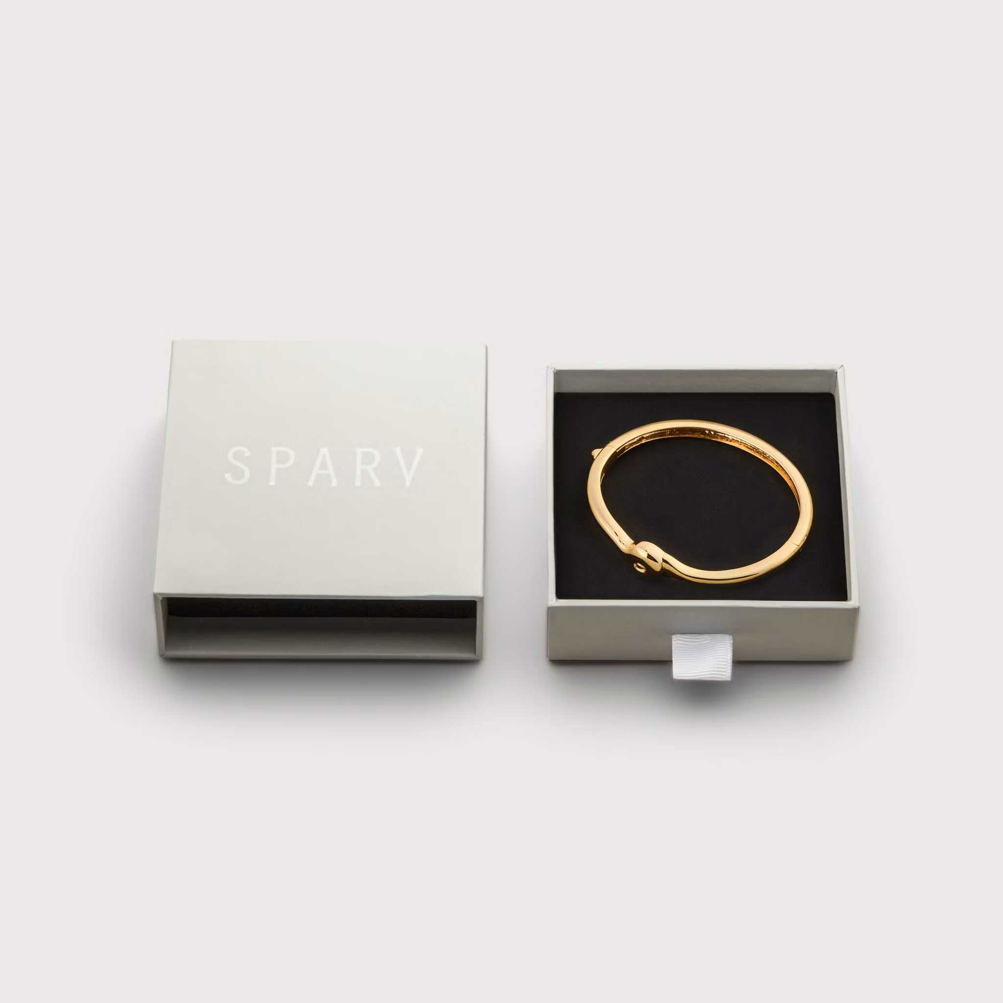 On Repeat armband