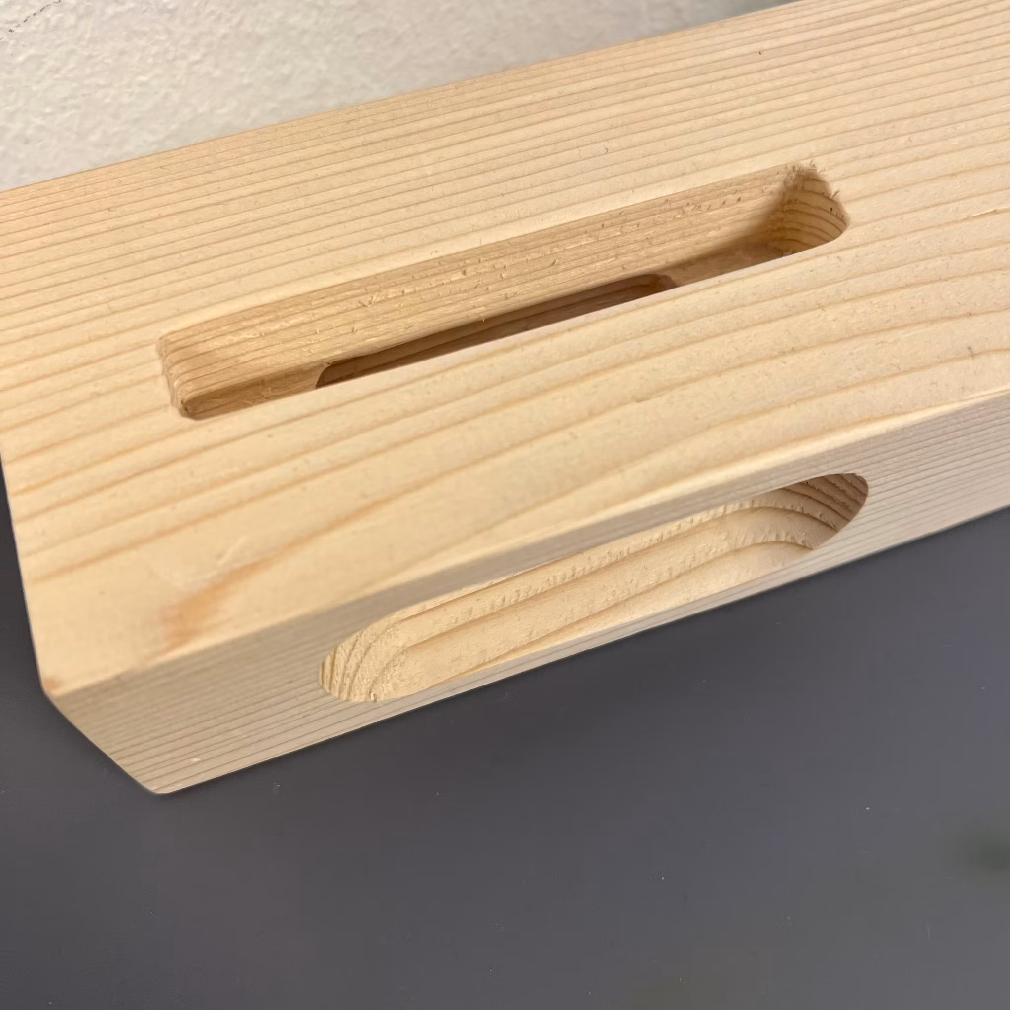 Kit med Mobilhållare/högtalare och gorillaglas