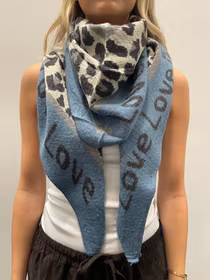 CLIO SCARF