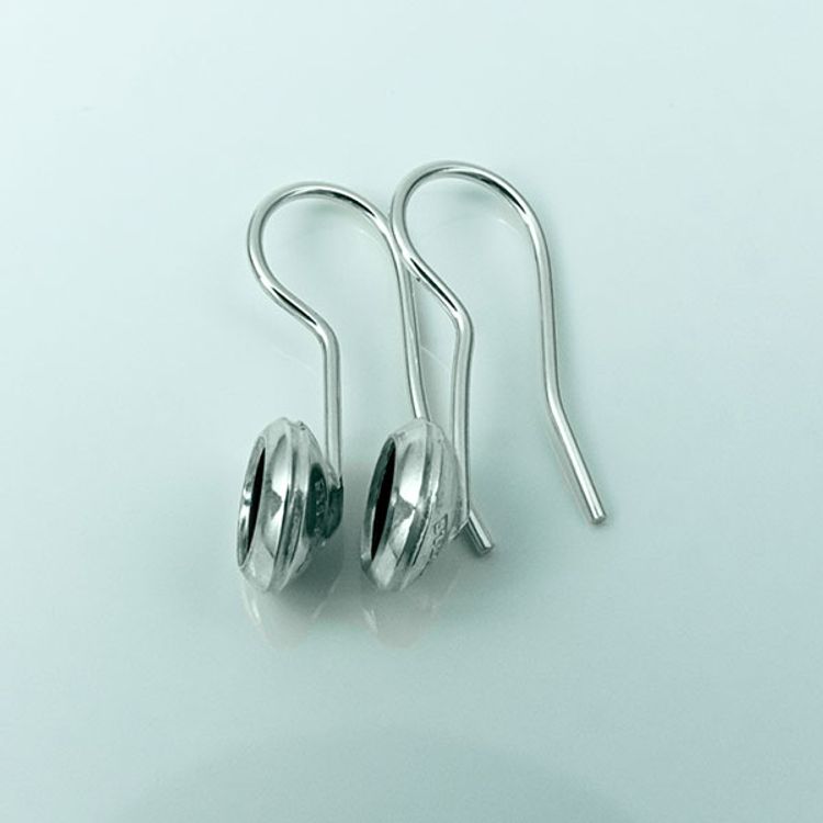 Silver earrings with oxidation