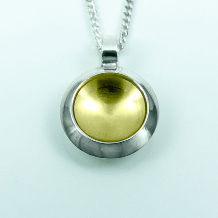 Silver hänge med guldplätering - 13mm ø