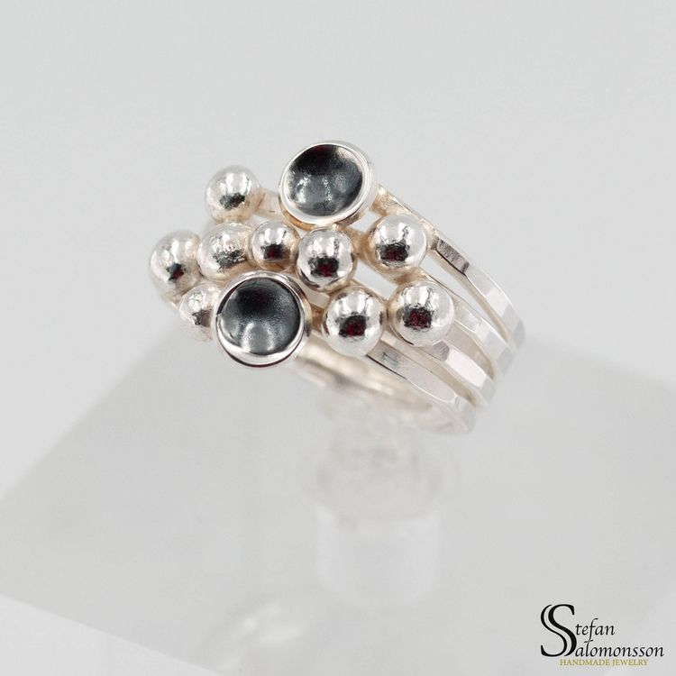Silver ring: Oxidized