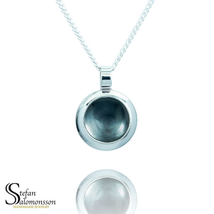 Silver hänge med oxidering - 13mm ø