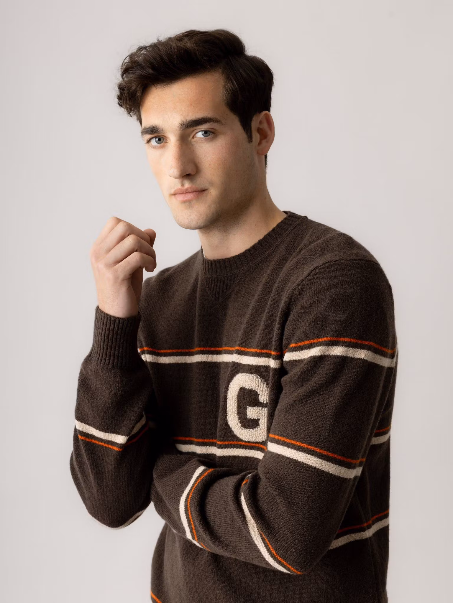 Mos Mosh Gallery MMGRice Stripe Crew Knit i färgen Black Coffee