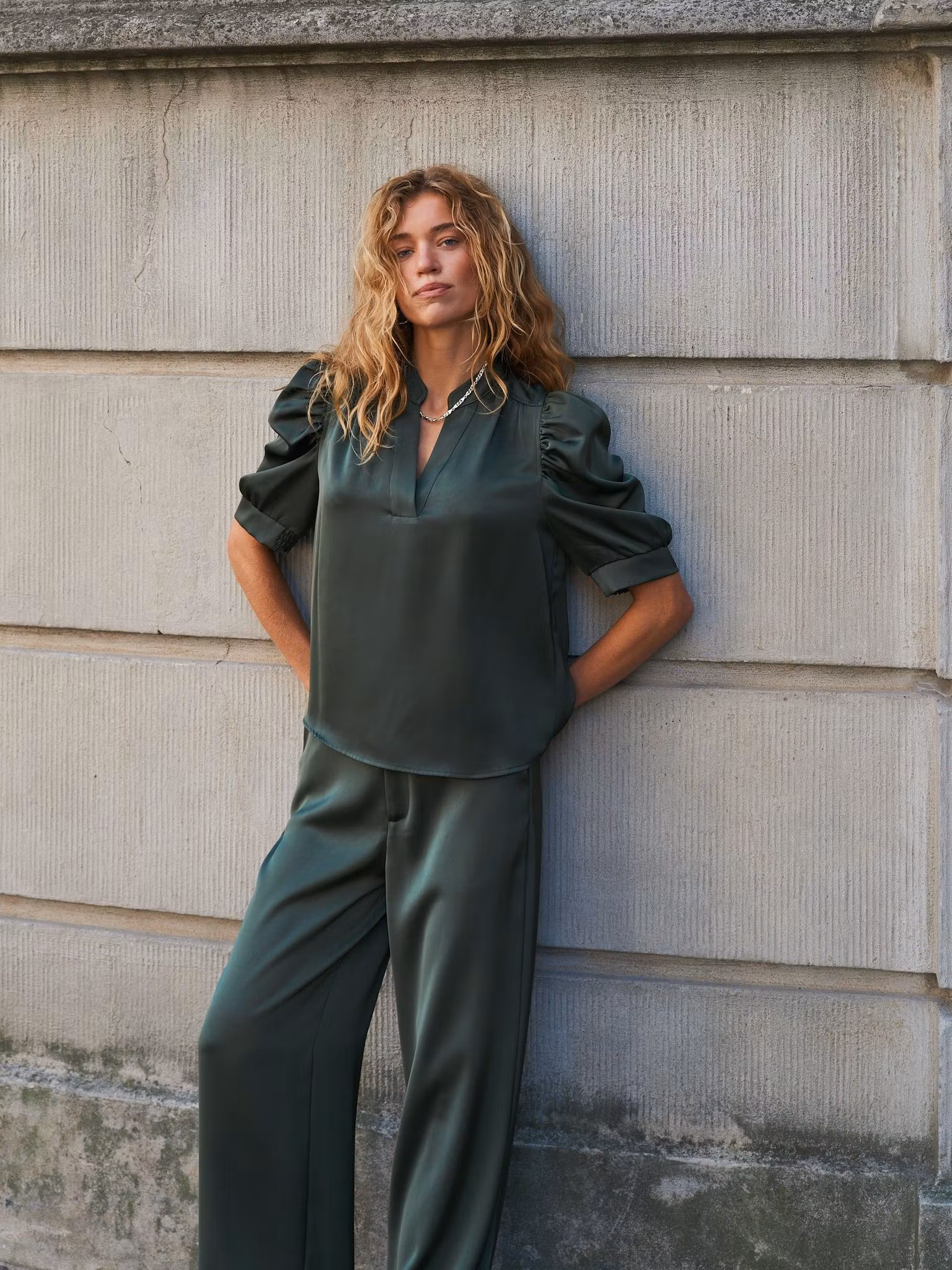 Neo Noir - Roella Heavy Sateen Blouse (Deep Green)
