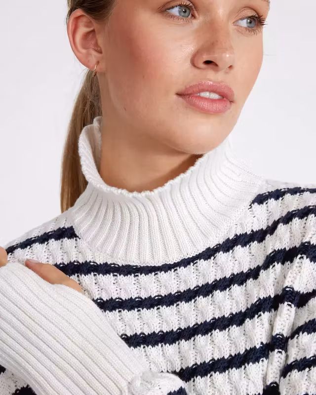 Holebrook - Leah Turtle (Offwhite/ Navy)