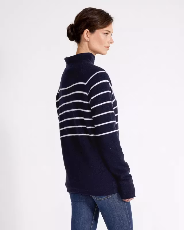 Holebrook - Martina WP (Navy/ Offwhite)