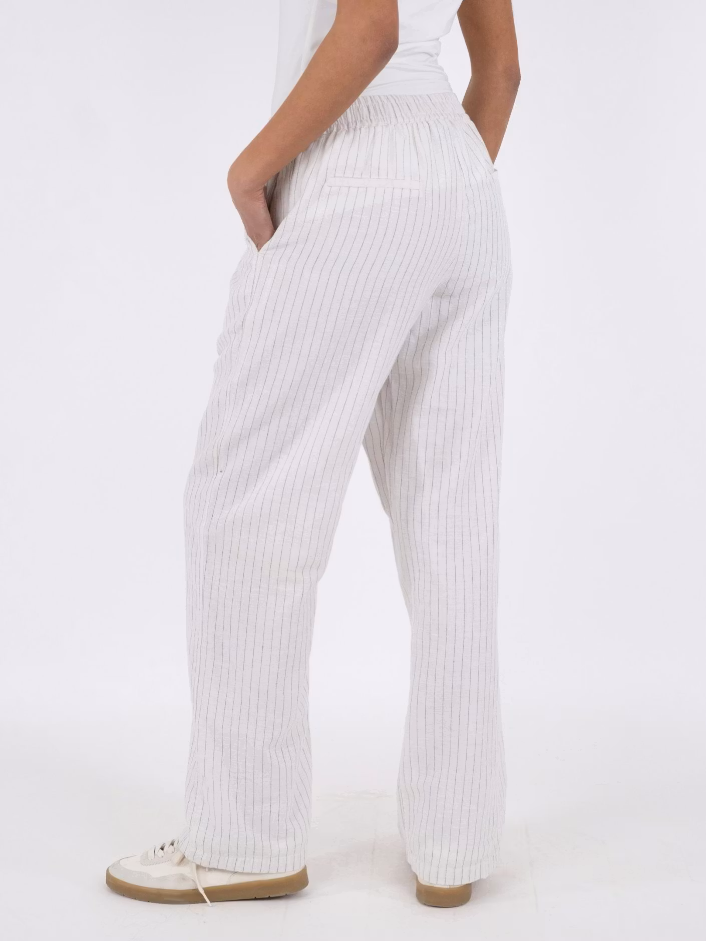 Neo Noir - Astra Simple Stripe Pants (Offwhite)