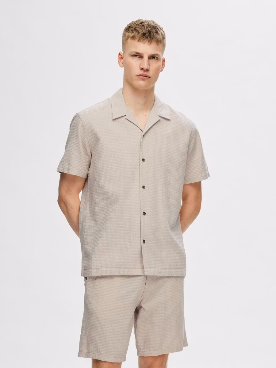 Selected Homme - West Shirt SS Resort Camp (Oatmeal)