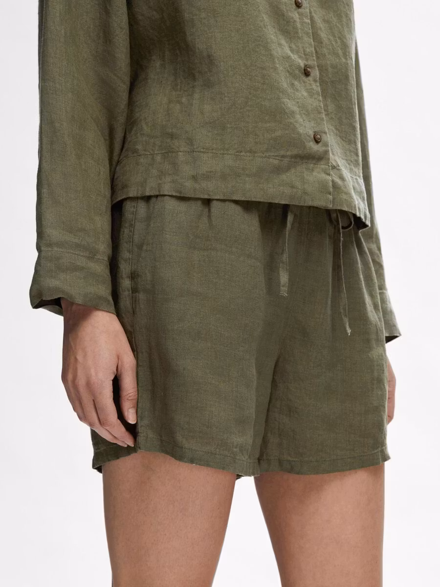 Selected Femme - SLFLINNIE MW LINEN SHORTS B (Olivine)