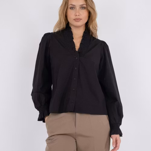 Neo Noir - Brielle Solid Shirt (Black)