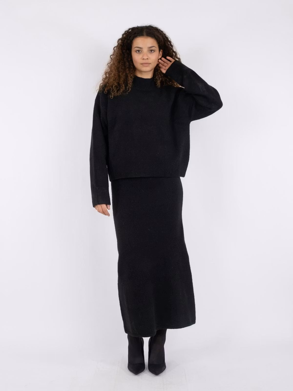 Neo Noir - Paulina Knit Blouse (Black)
