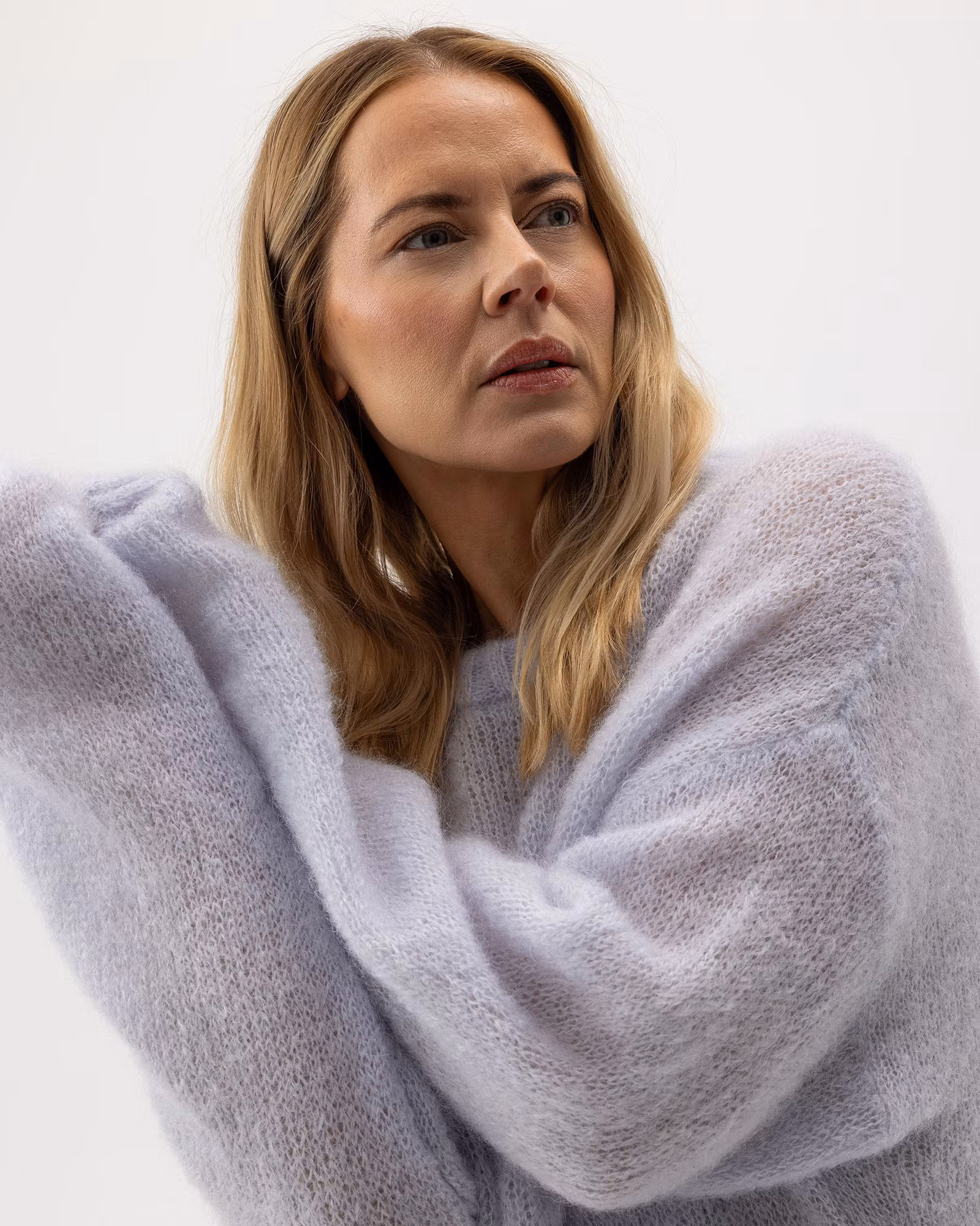 Holebrook - Joline Crew (Pale Grey)
