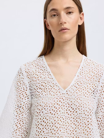 Selected Femme - SLFLAERKE 3/4 CROPPED BRODERI ANG TOP (White)