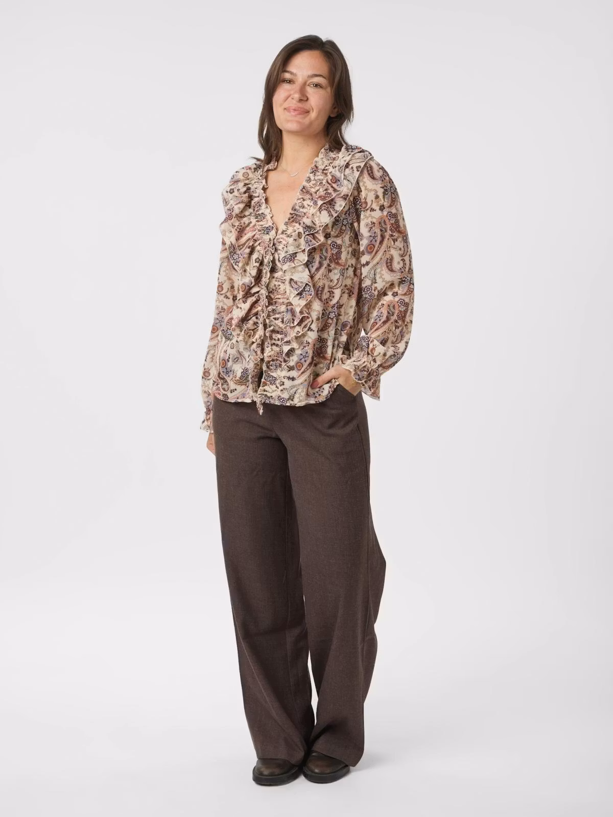 Neo Noir - Ivey Art Paisely Blouse (Creme)