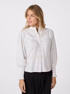 Neo Noir - Wenna Embroidery Blouse (White)