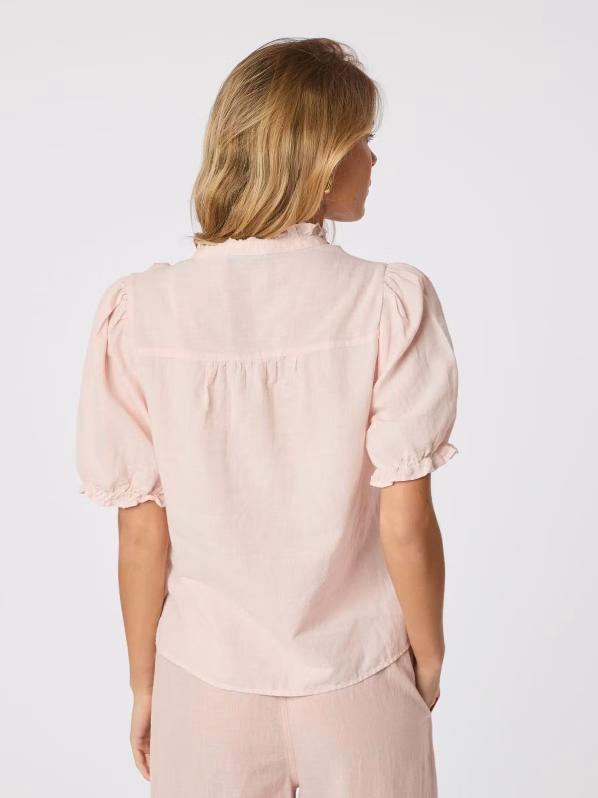Neo Noir - Odesa Linen Blouse (Rose smoke)