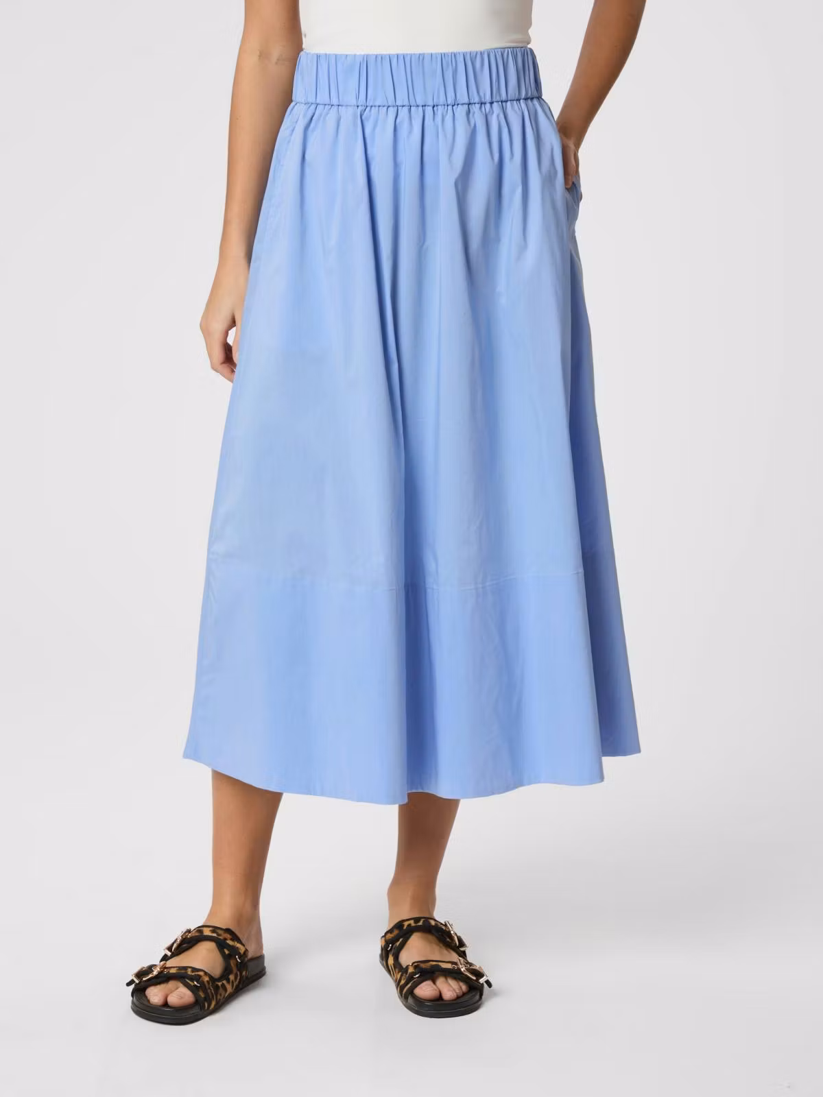 Neo Noir - Yara Poplin Skirt (Sky Blue)
