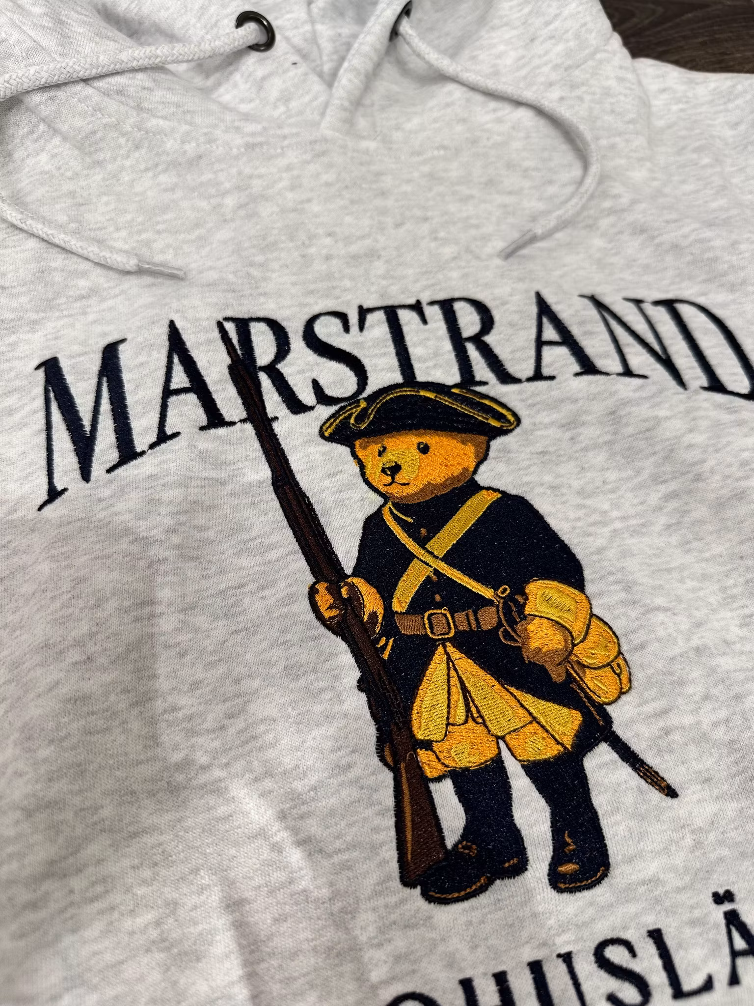 Marstrand Hoodie - Karoliner ( Light Grey)